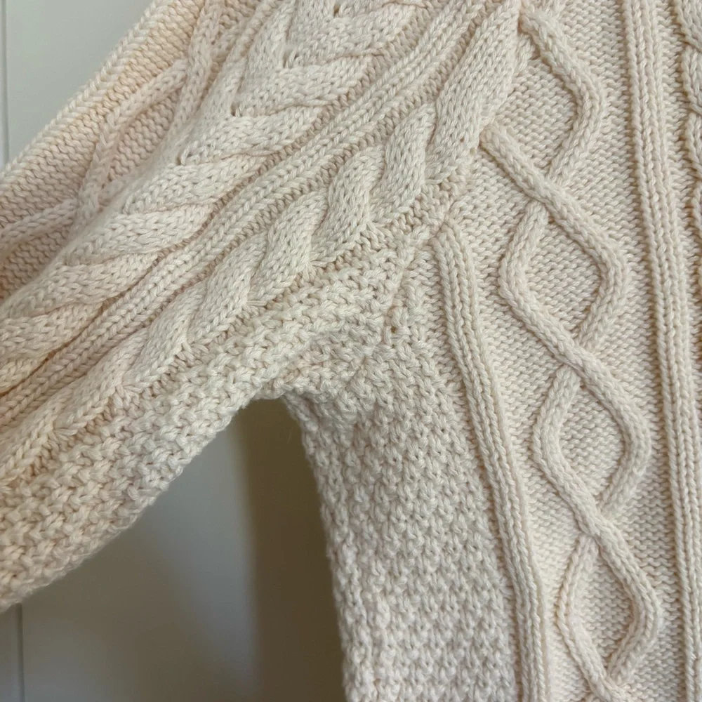 L.L Bean Cream Cable Knit Sweater Women’s Size L 100% Organic Cotton Fisherman - Picture 8 of 8